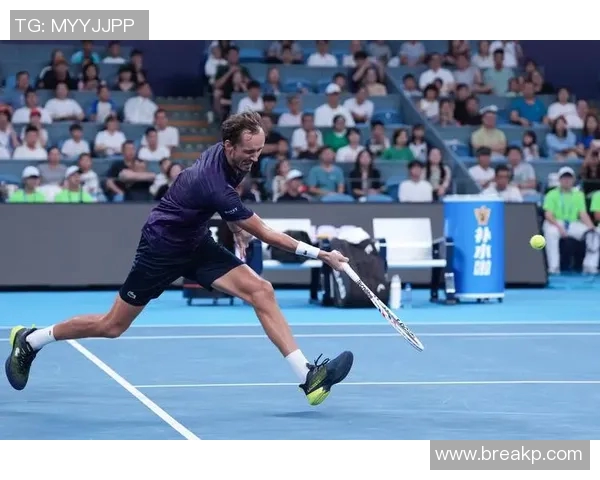 杭州网球队在最新网球灵活性排名中夺冠引领TOP10新潮流