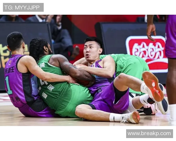 王芳专访:探寻排球背后的成功秘诀与奋斗历程